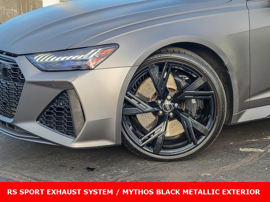 2023 Audi RS 6 Avant Base photo 3