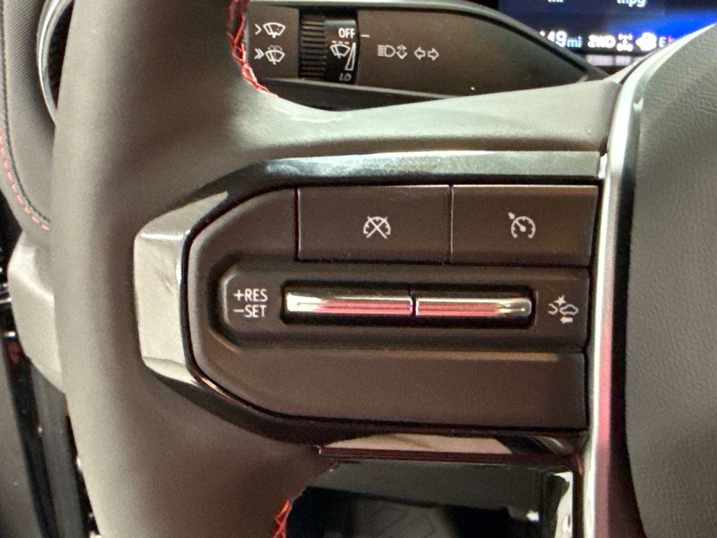 2025 Chevrolet Colorado Z71 photo 14