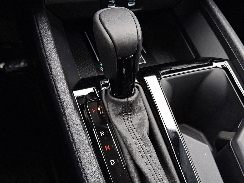 2025 Honda Accord Hybrid EX-L photo 6