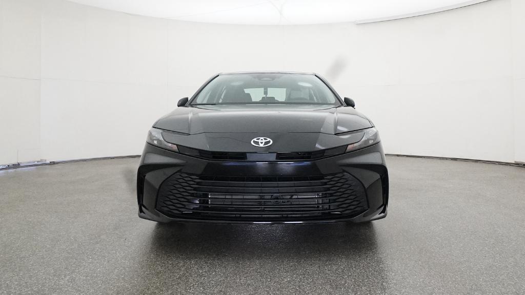 2026 Toyota Camry LE photo 3