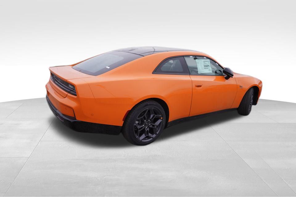 2025 Dodge Charger R/T photo 3