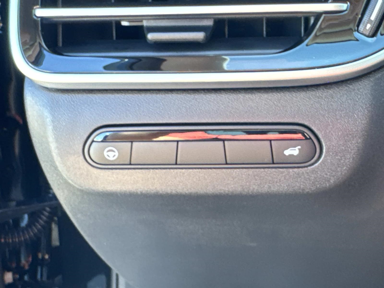 2026 Infiniti QX60 Luxe AWD photo 14