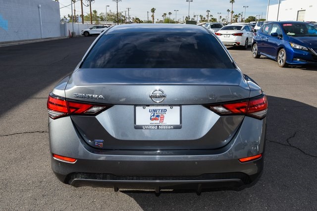 2022 Nissan Sentra S photo 4