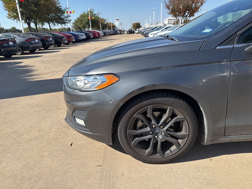 Used 2019 Ford Fusion SE with VIN 3FA6P0HD0KR276300 for sale in Irving, TX