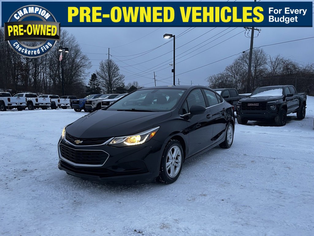 2016 Chevrolet Cruze LT's photo