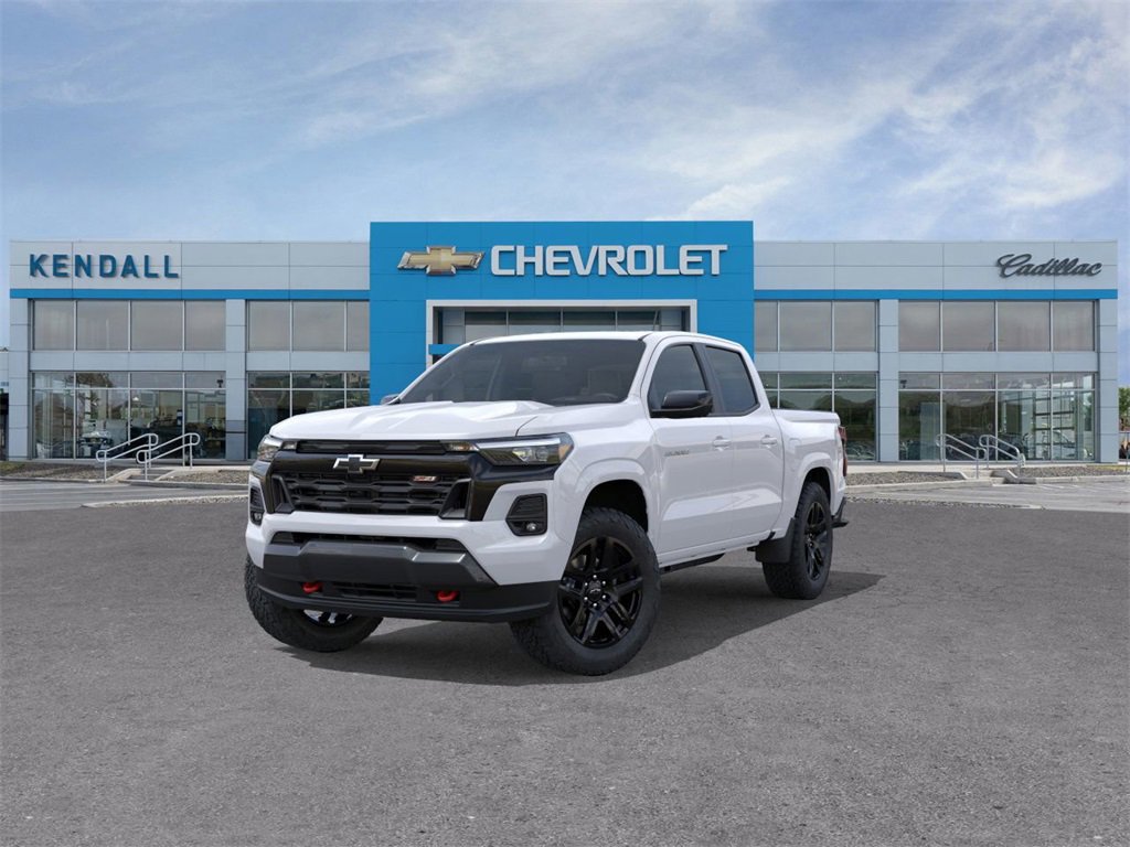 2025 Chevrolet Colorado Z71 photo 8