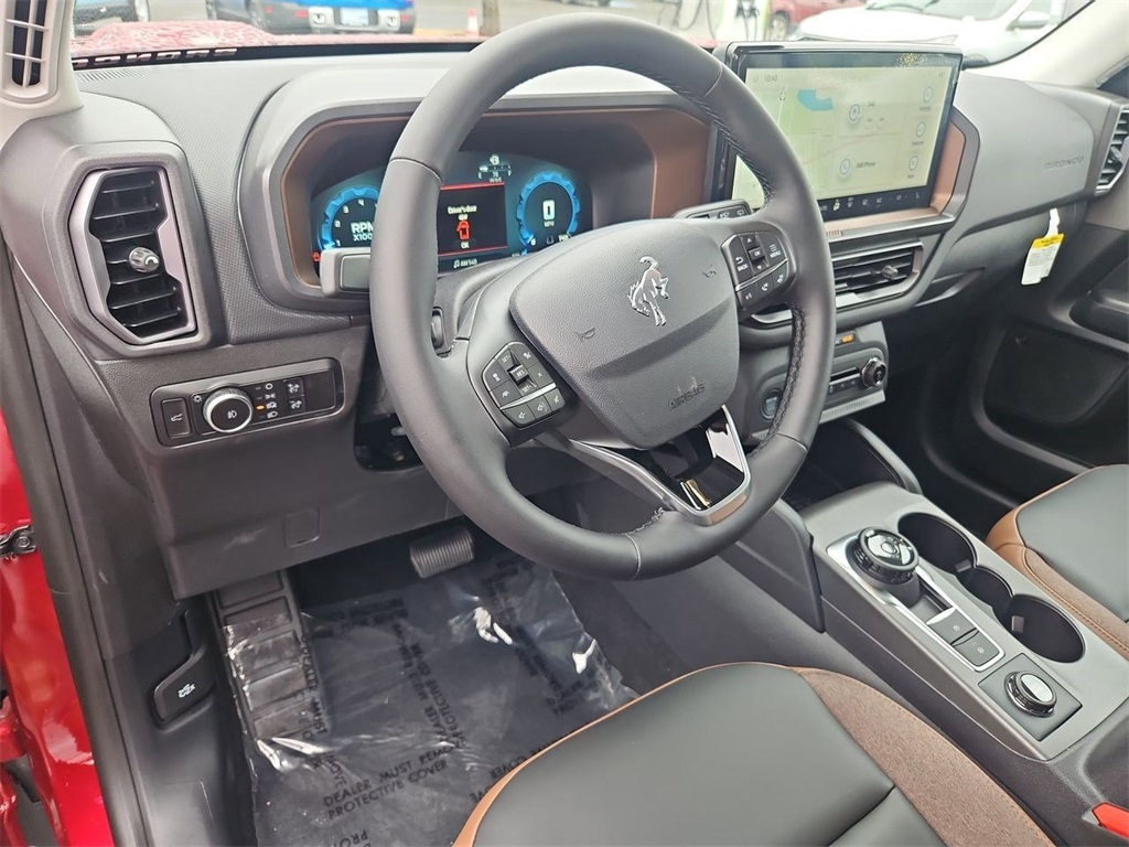 2025 Ford Bronco Sport Outer Banks photo 11