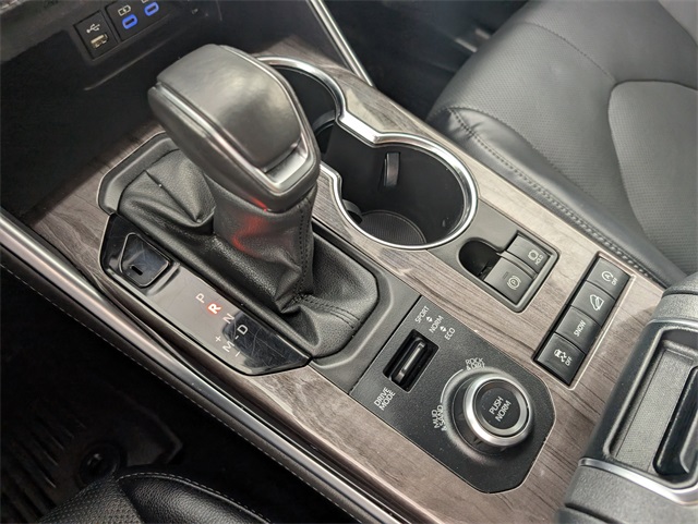 2022 Toyota Highlander Platinum photo 31
