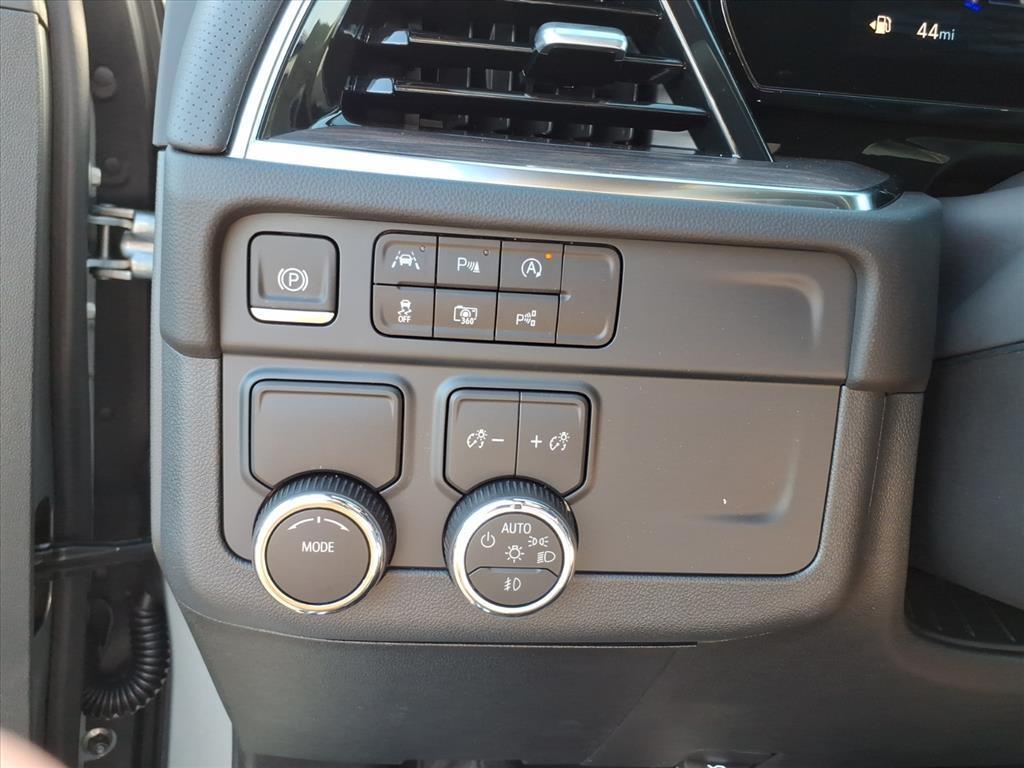 2025 Chevrolet Tahoe Premier photo 22