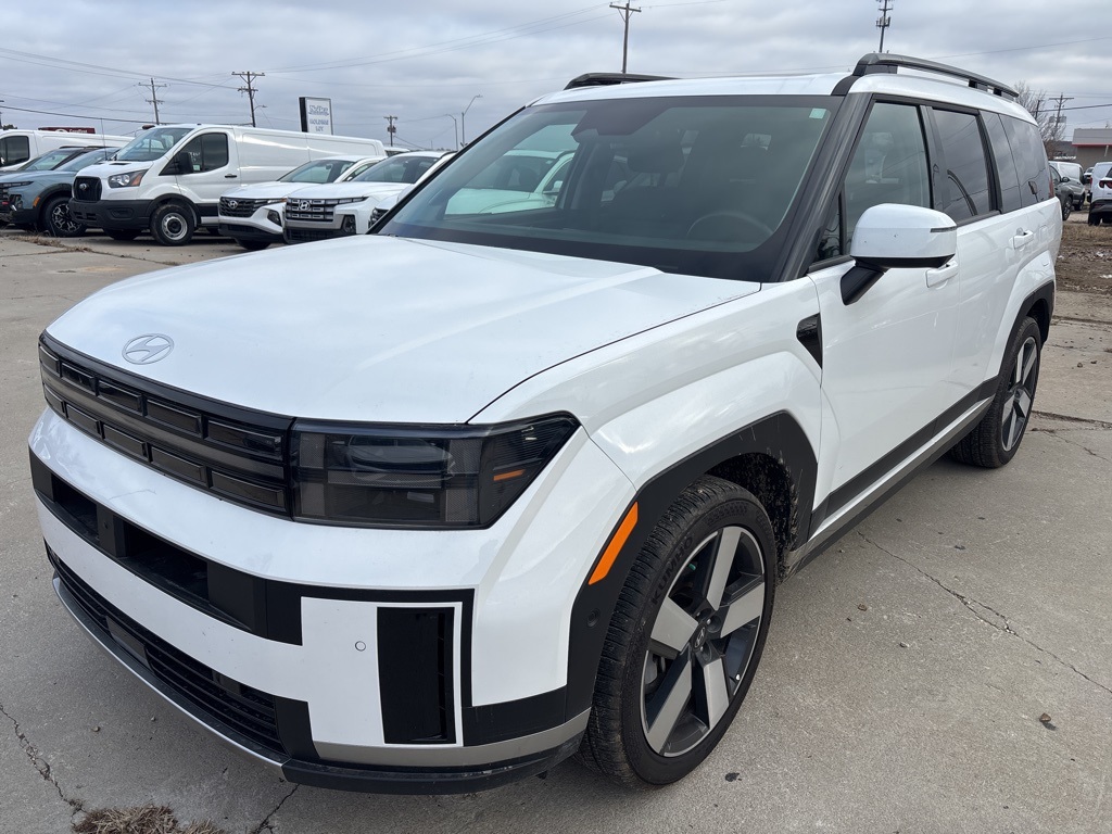 2025 Hyundai Santa Fe Limited's photo