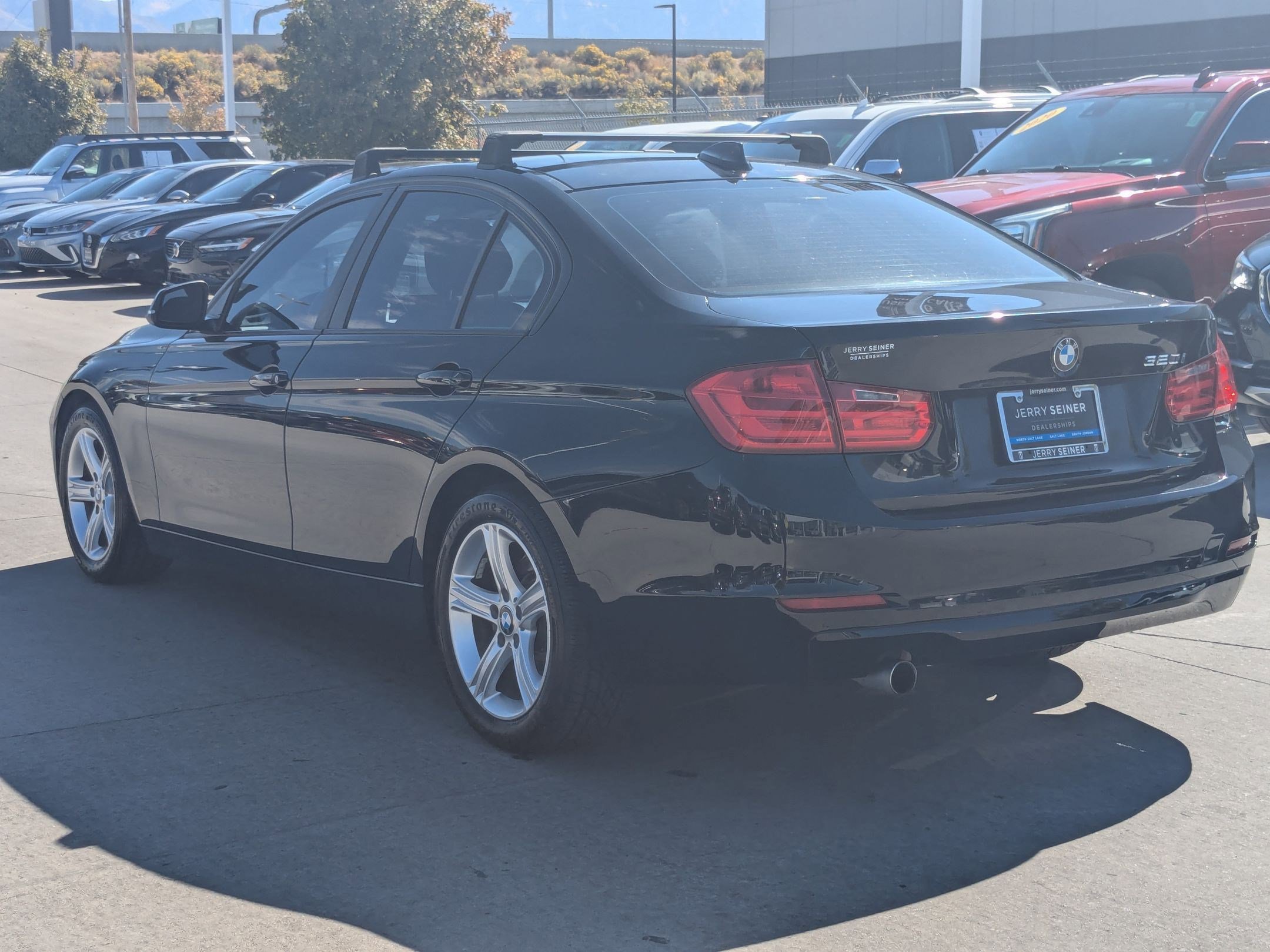 2013 Bmw 320i SA photo 2