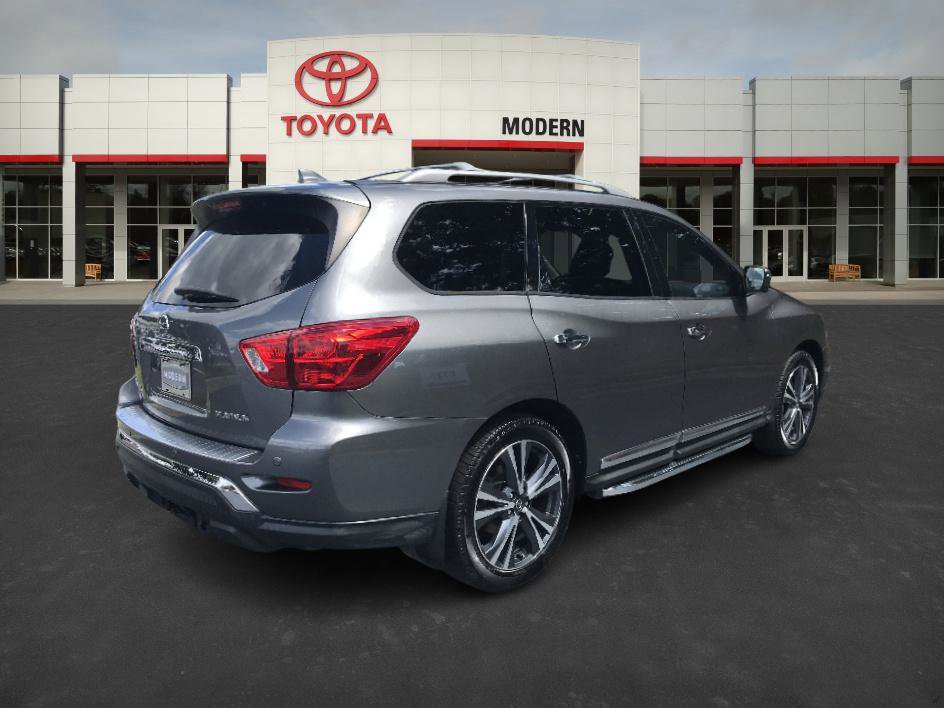 2020 Nissan Pathfinder Platinum photo 5