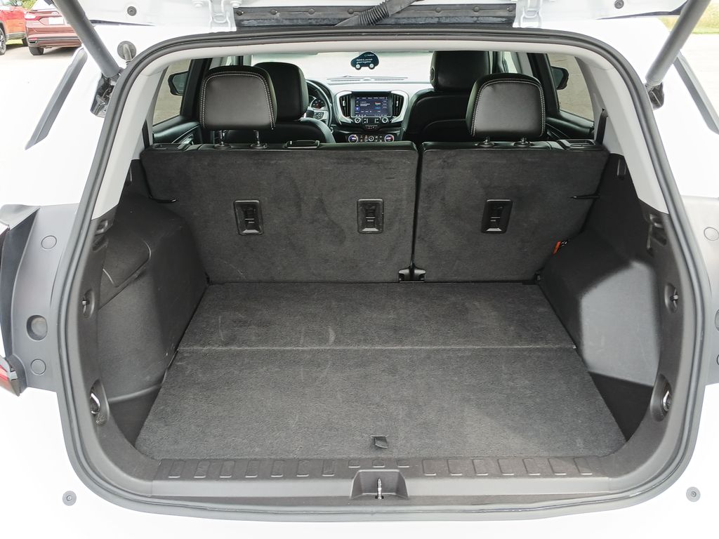 2024 Gmc Terrain SLT photo 26