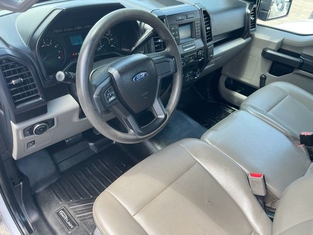 2016 Ford F-150 XL photo 11