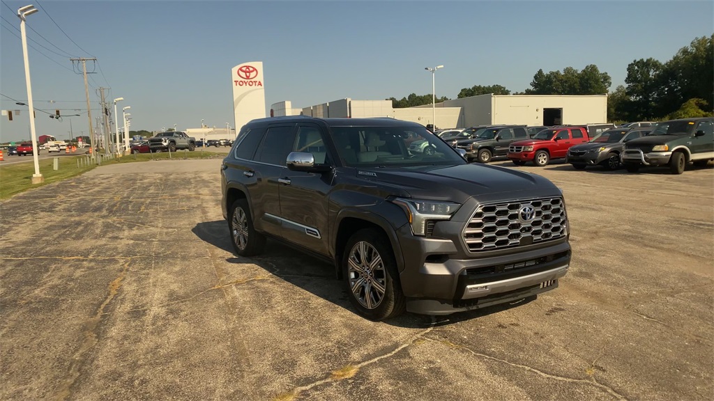2024 Toyota Sequoia Capstone photo 2
