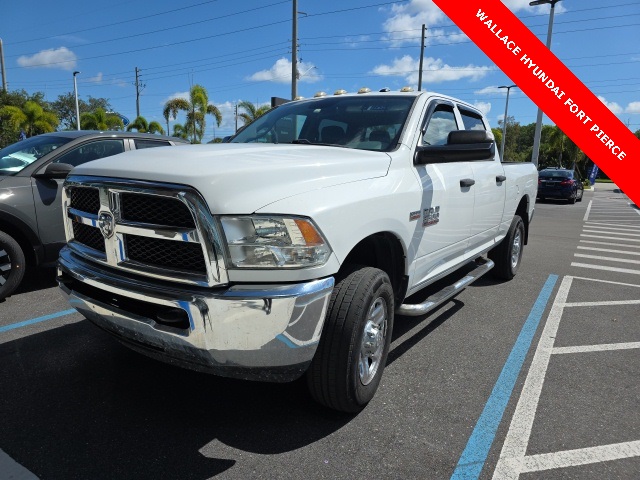 2016 Ram 3500 Tradesman photo 2