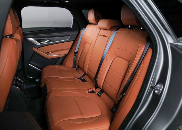 2025 Jaguar F-PACE R-Dynamic S photo 3