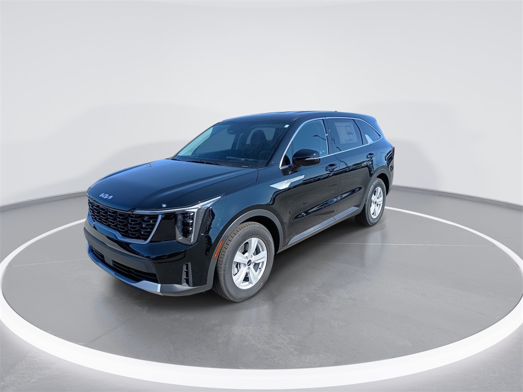 2026 Kia Sorento LX photo 4