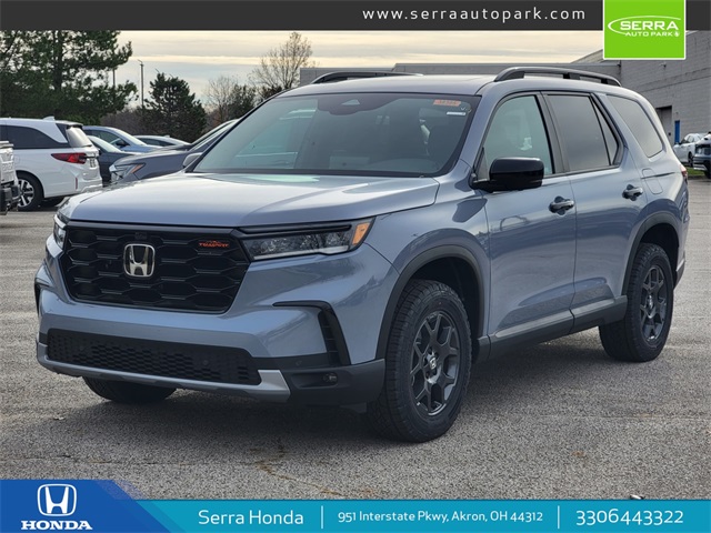 2025 Honda Pilot TrailSport's photo