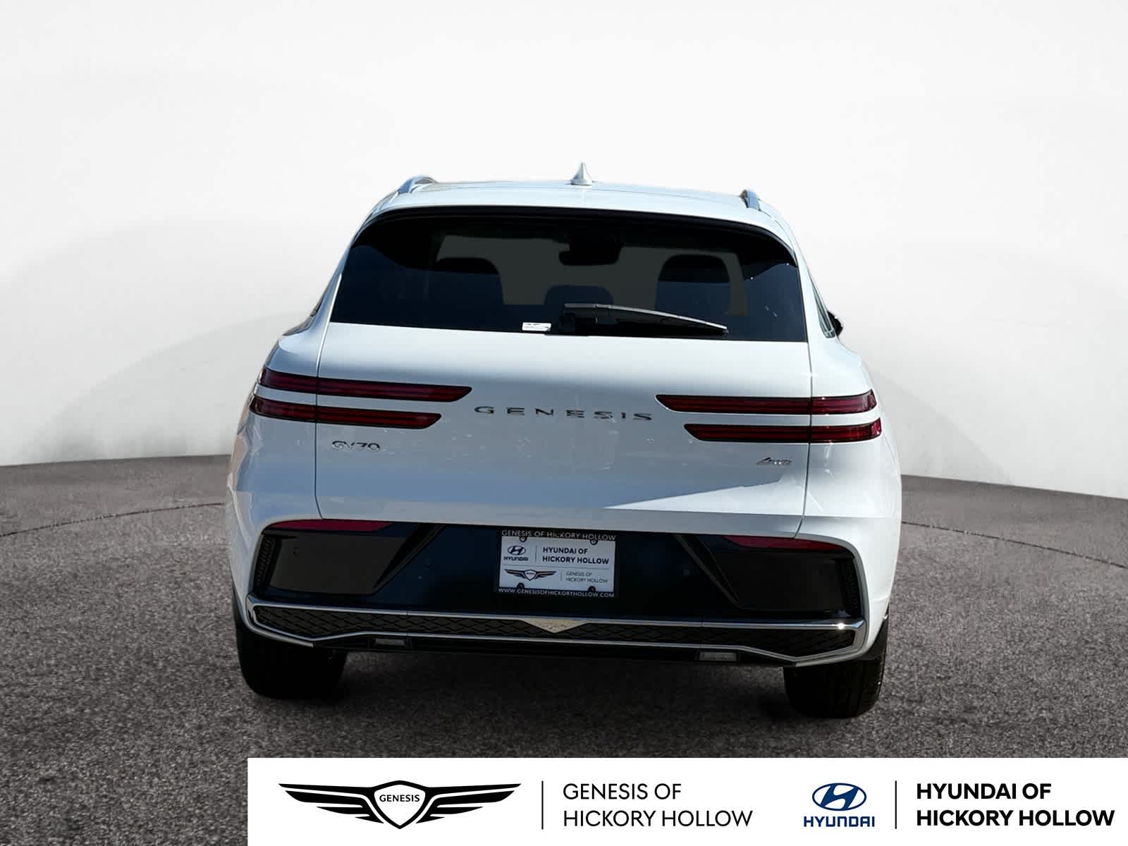 2026 Genesis GV70 2.5T Select photo 4
