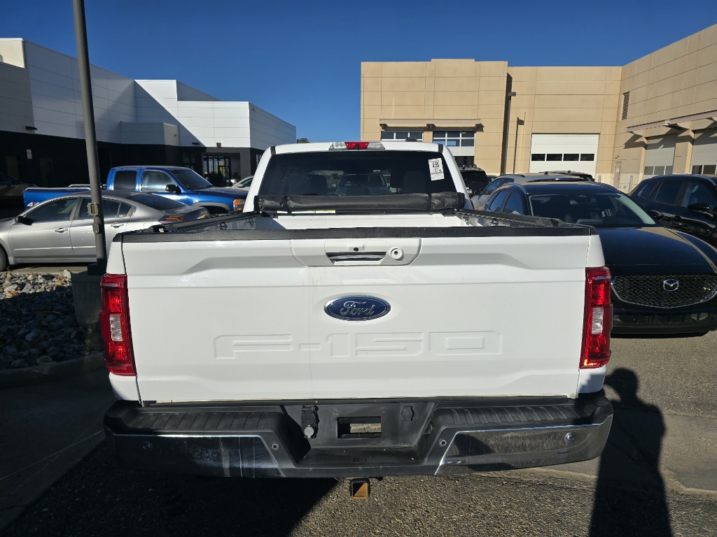 2022 Ford F-150 XLT photo 2