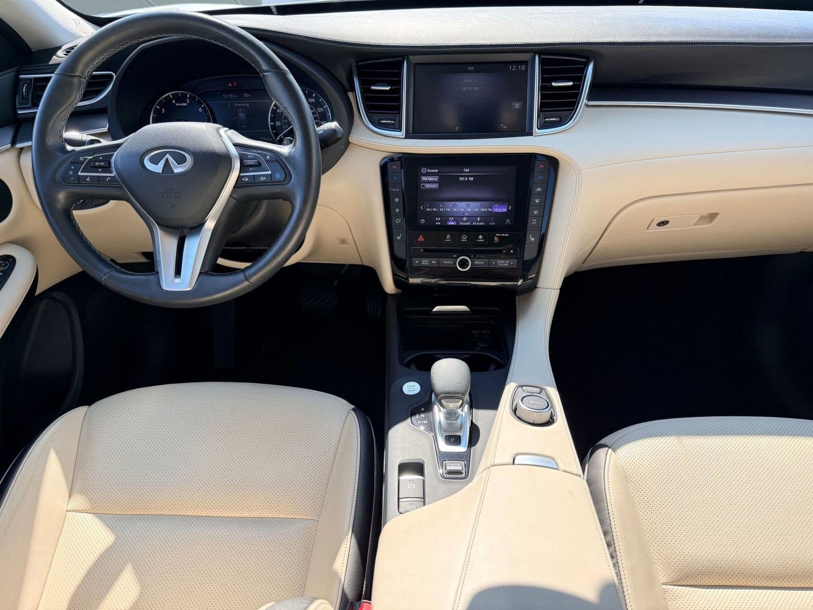 2022 Infiniti QX50 Luxe photo 4