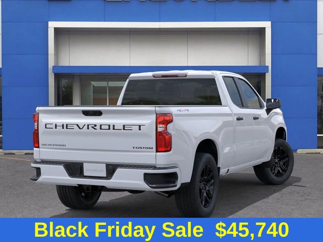 2026 Chevrolet Silverado 1500 Custom photo 3