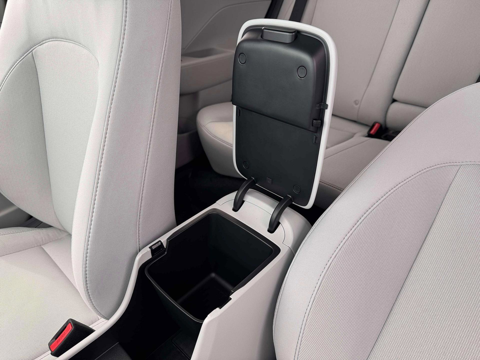 2026 Hyundai Kona SEL photo 17