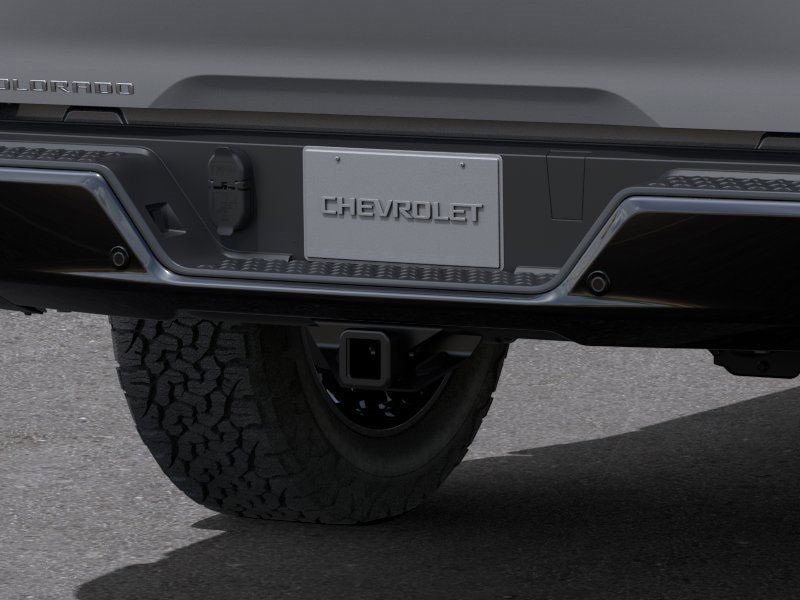 2025 Chevrolet Colorado Z71 photo 13