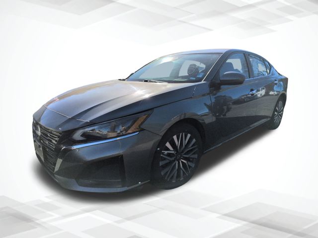 2023 Nissan Altima 2.5 SV photo 2