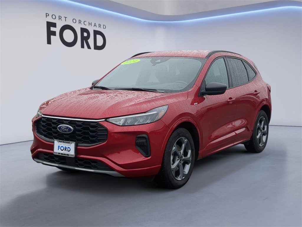 2024 Ford Escape ST-Line's photo