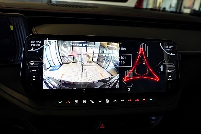 New 2026 Diamond Black Crystal Pearlcoat Dodge R/T Scat Pack image 22