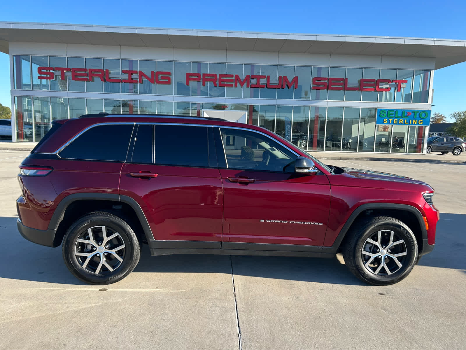2023 Jeep Grand Cherokee Limited's photo