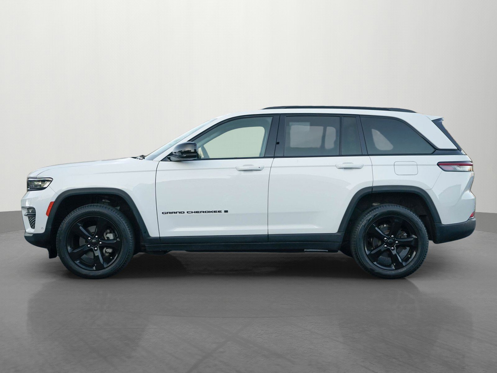 2023 Jeep Grand Cherokee Limited photo 4