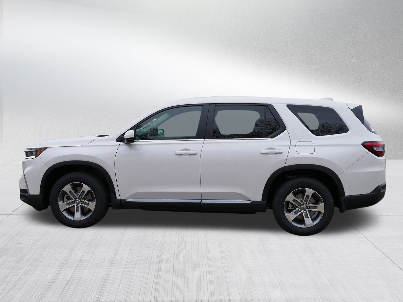 2025 Honda Pilot EX-L photo 3