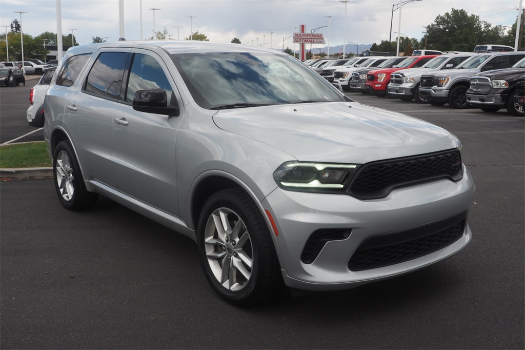 2023 Dodge Durango GT photo 3