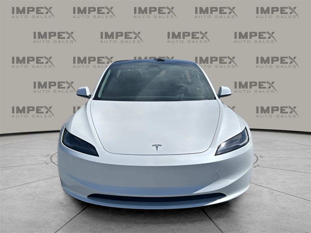 2025 Tesla Model 3 Long Range photo 8