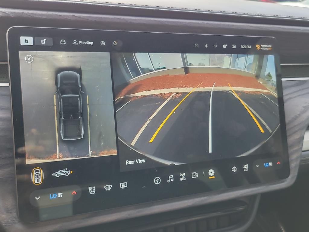 2023 Rivian R1T Adventure photo 14