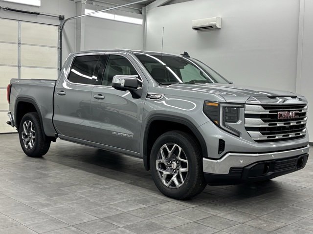 2026 GMC Sierra 1500 SLE's photo