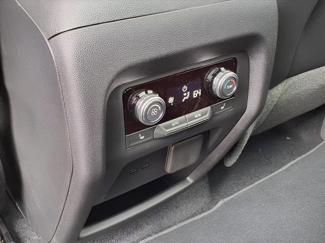 2026 Gmc Acadia Elevation photo 17