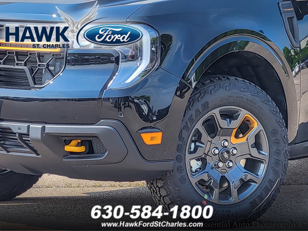 2025 Ford Maverick Tremor photo 3