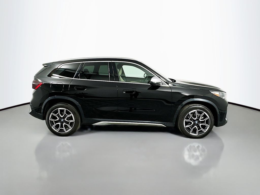2024 Bmw X1 XDrive28i photo 2