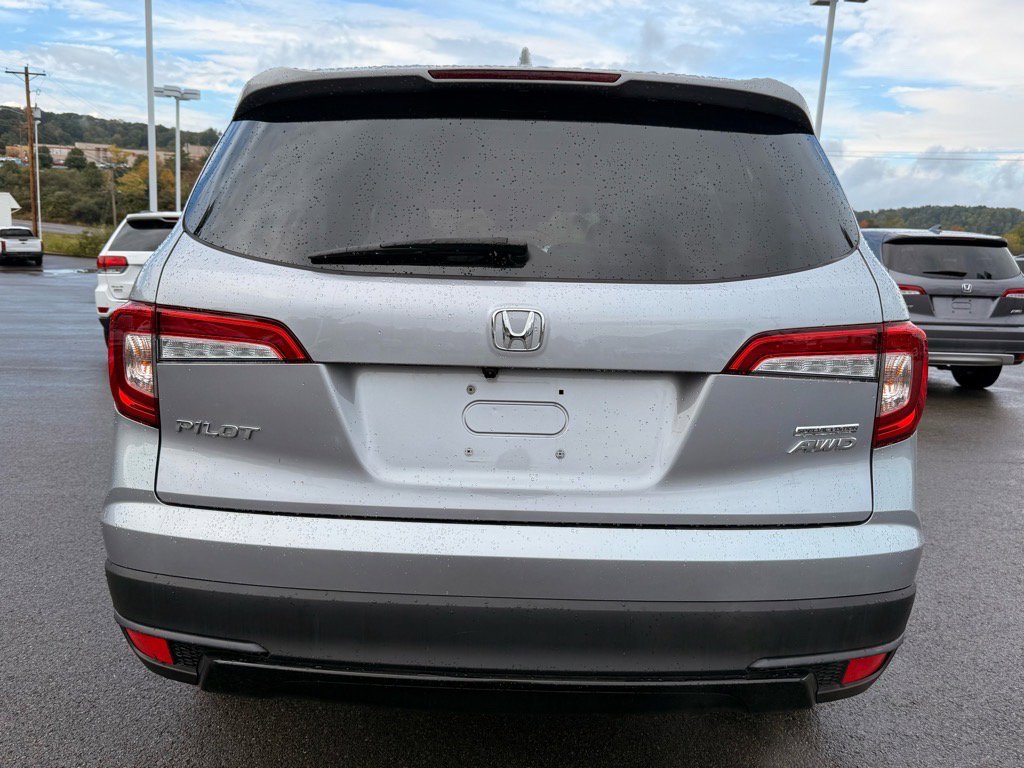 2022 Honda Pilot Special Edition photo 3
