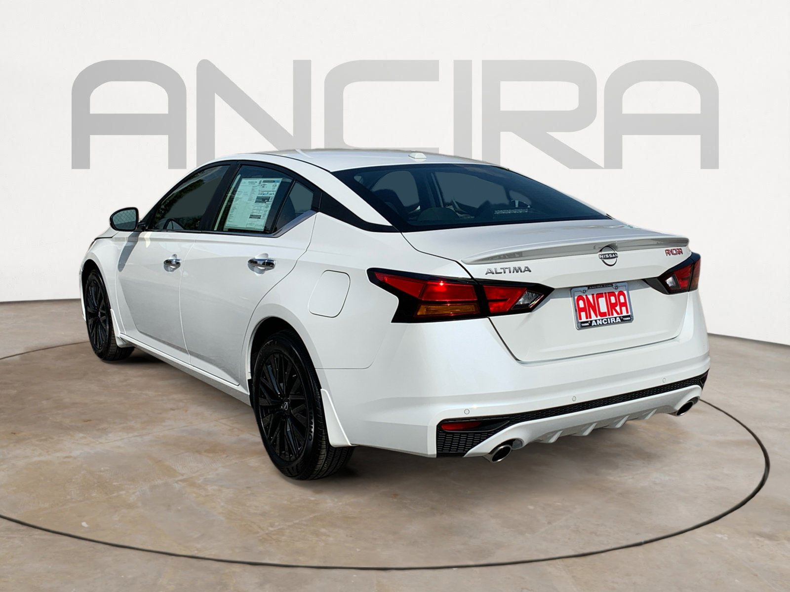 2025 Nissan Altima SV photo 7