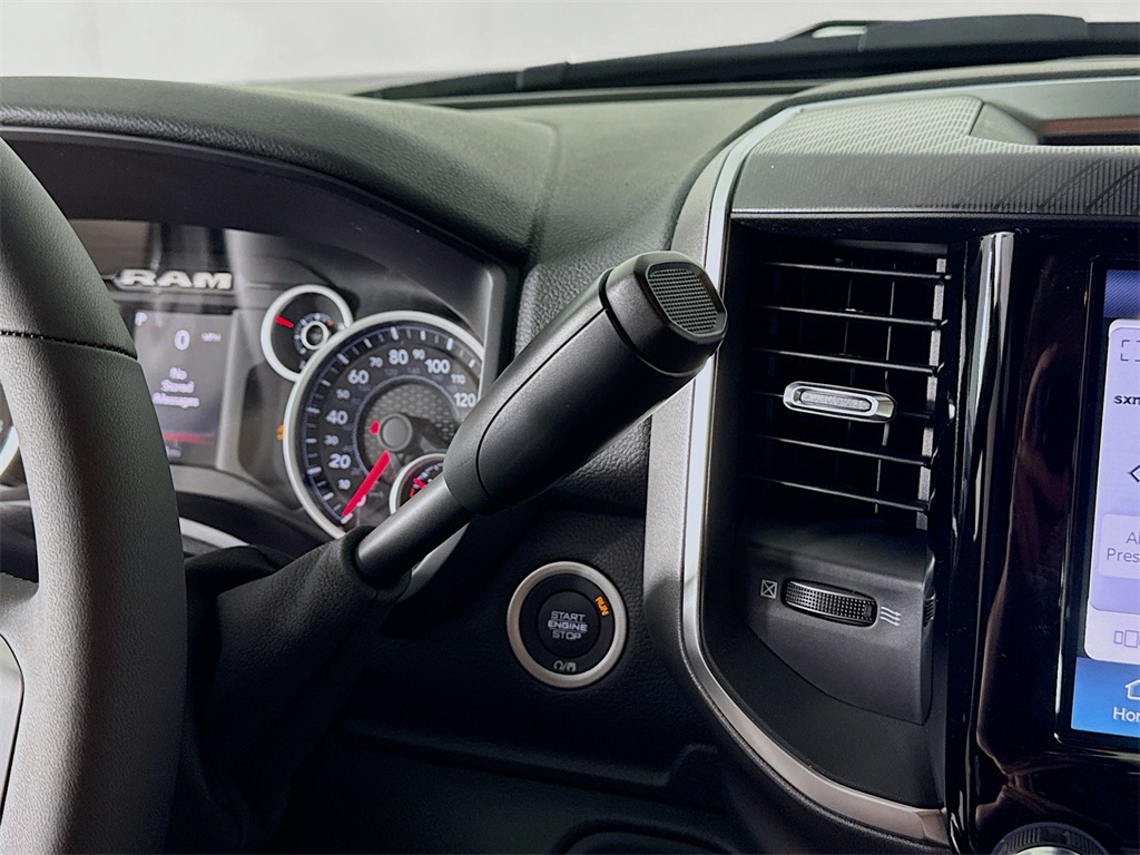 2025 Ram 2500 Big Horn photo 16