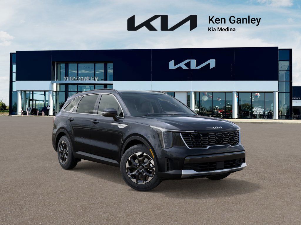 2026 Kia Sorento S photo 5