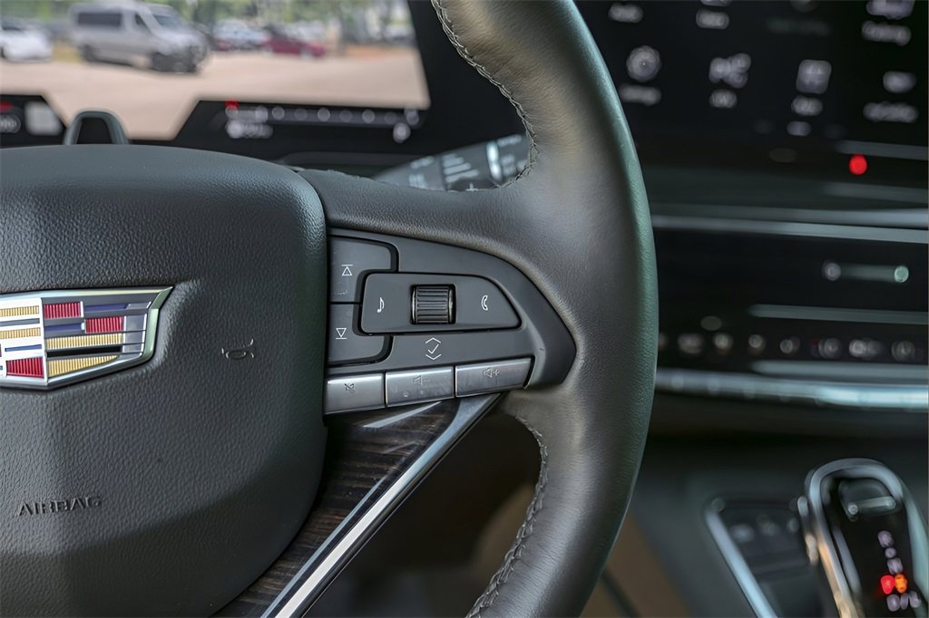 2023 Cadillac Escalade ESV Sport photo 10