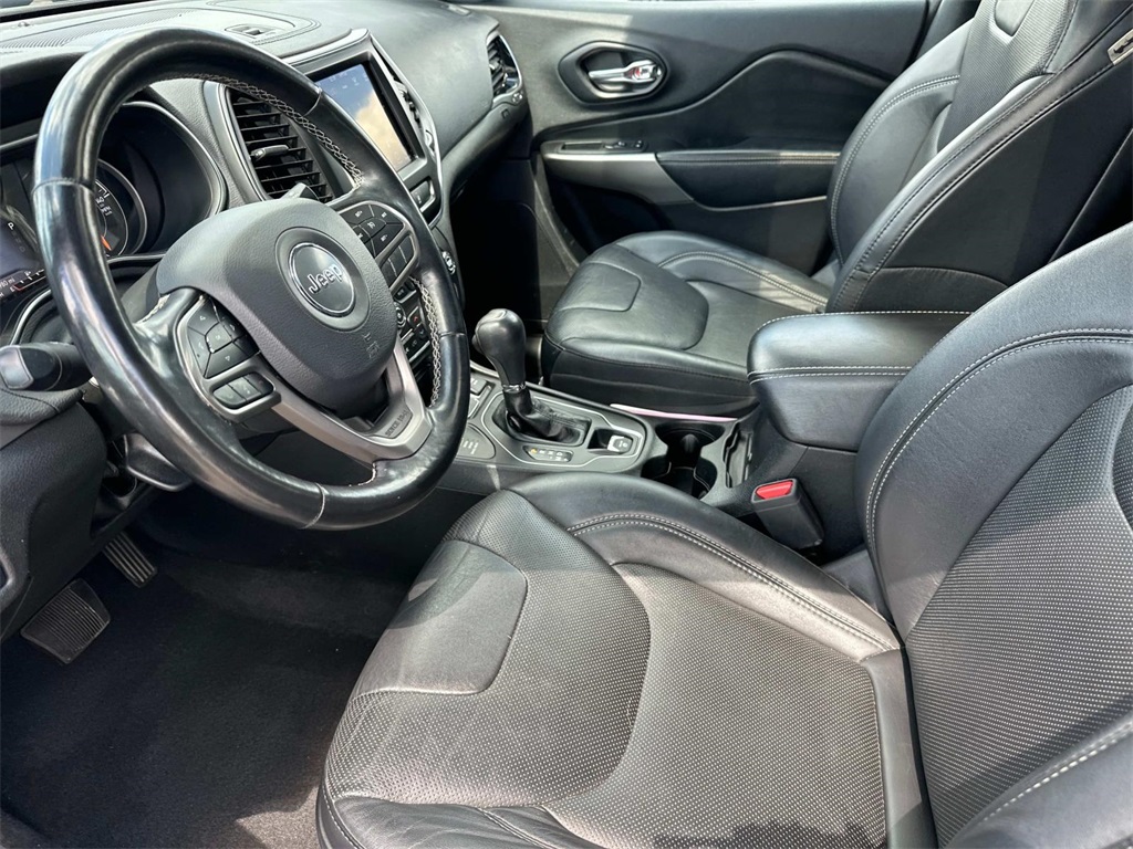 2021 Jeep Cherokee Latitude Lux photo 13