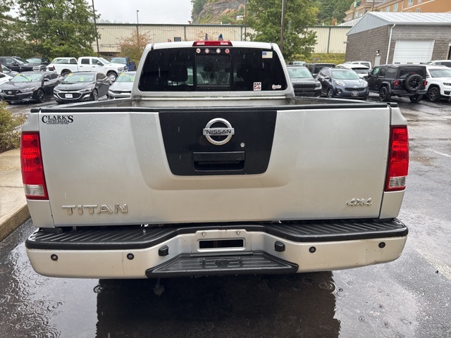 2008 Nissan Titan PRO-4X photo 5
