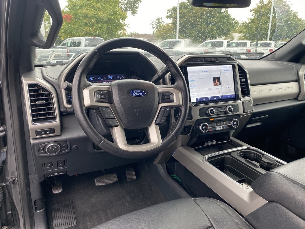 2022 Ford F-250 Lariat photo 3